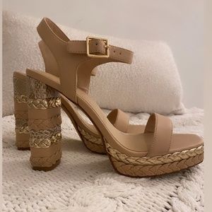 Aldo Like-New High Heel Sandals Beige/Metallic Gold